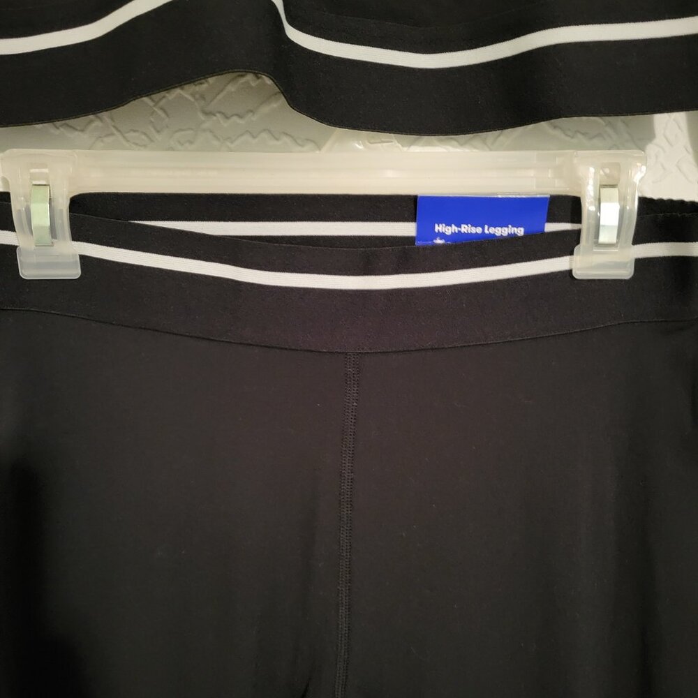 JoyLab Black Two-Piece Crop Top & Flared Pants with White Trim - Picture 10 of 12